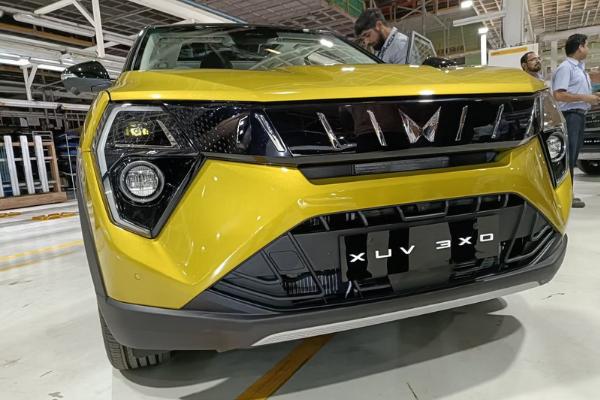 Mahindra XUV 3XO 